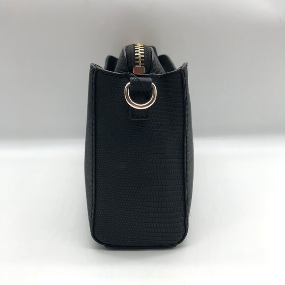 Guess Black Lyndi Triple Compartment Girlfriend Crossbody - Picture 3 of 11